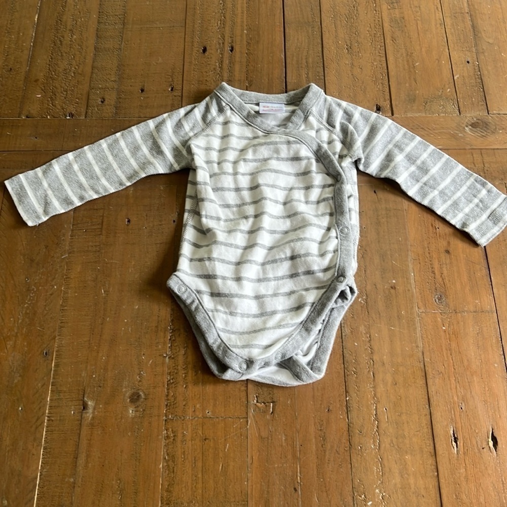 Hanna andersson gray stripe wrap bodysuit